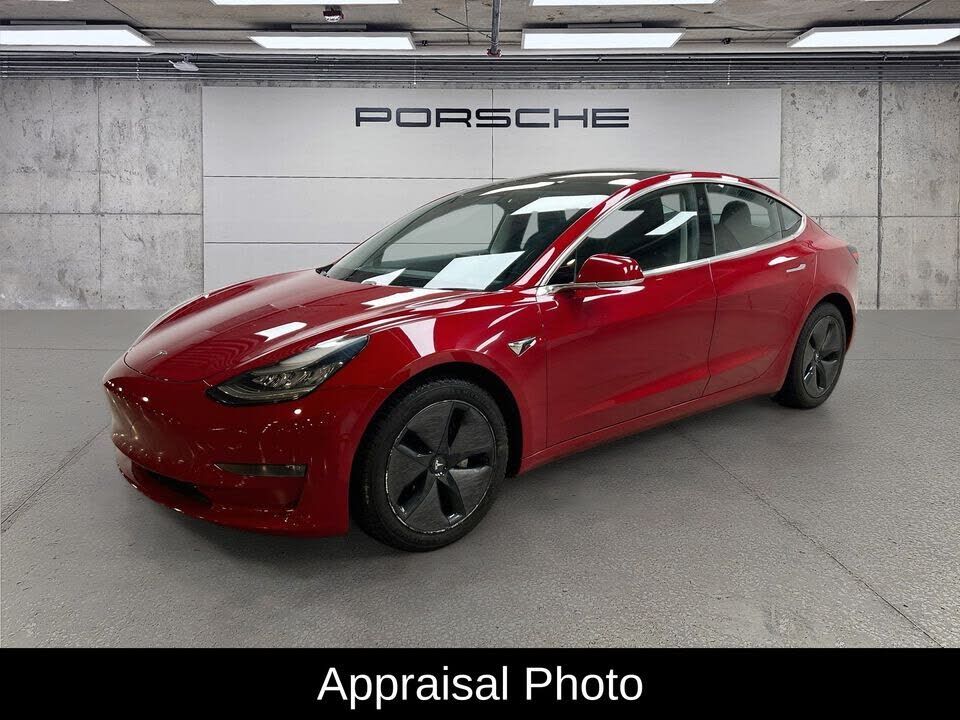 2018 TESLA Model 3