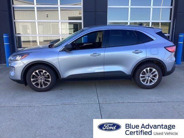 2022 FORD Escape