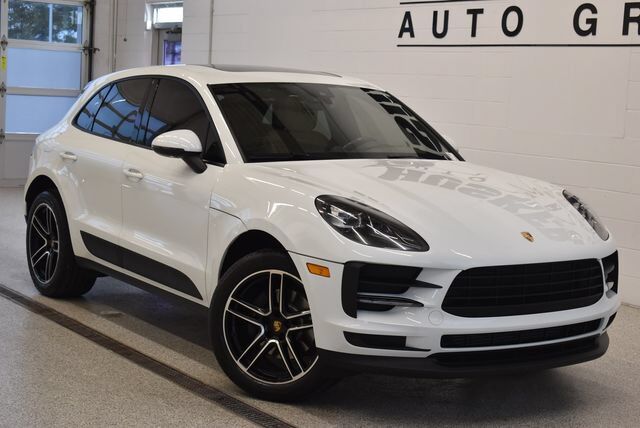 2020 PORSCHE Macan