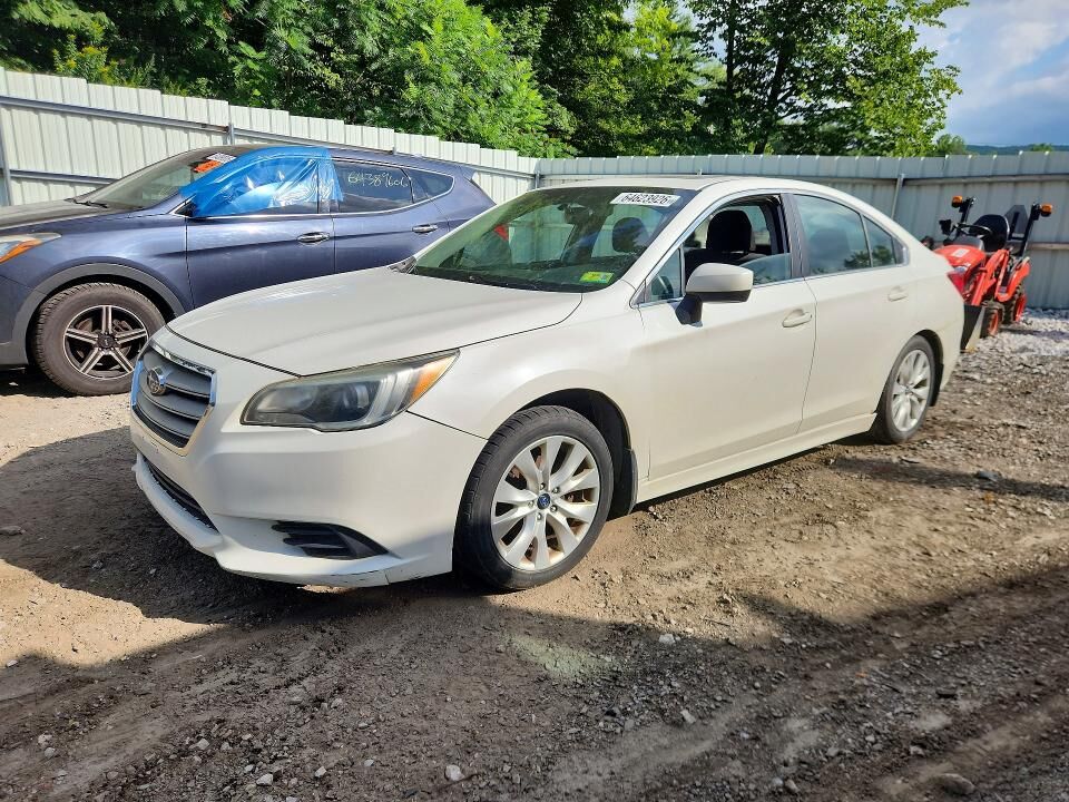 2016 SUBARU Legacy