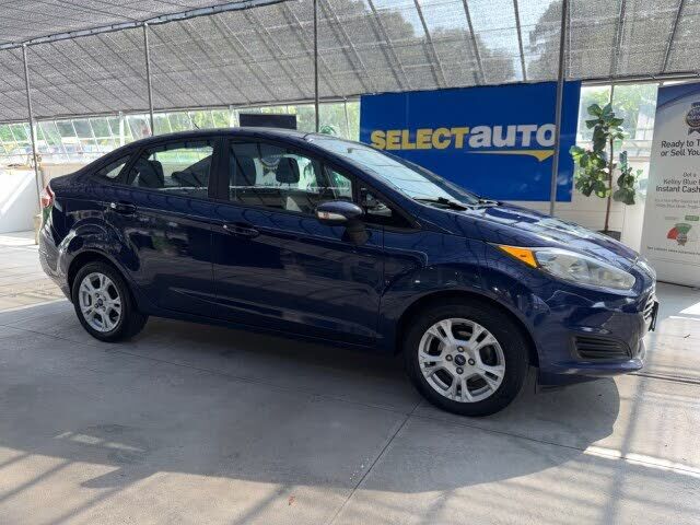 2016 FORD Fiesta