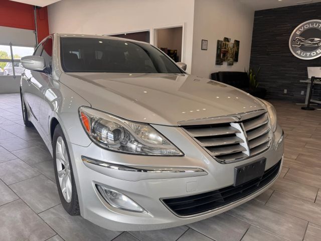 2012 HYUNDAI Genesis