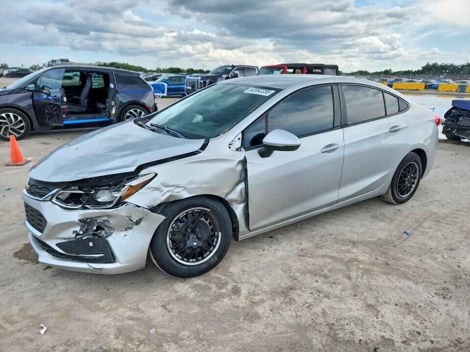2018 CHEVROLET Cruze