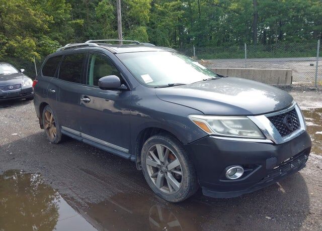2013 NISSAN Pathfinder