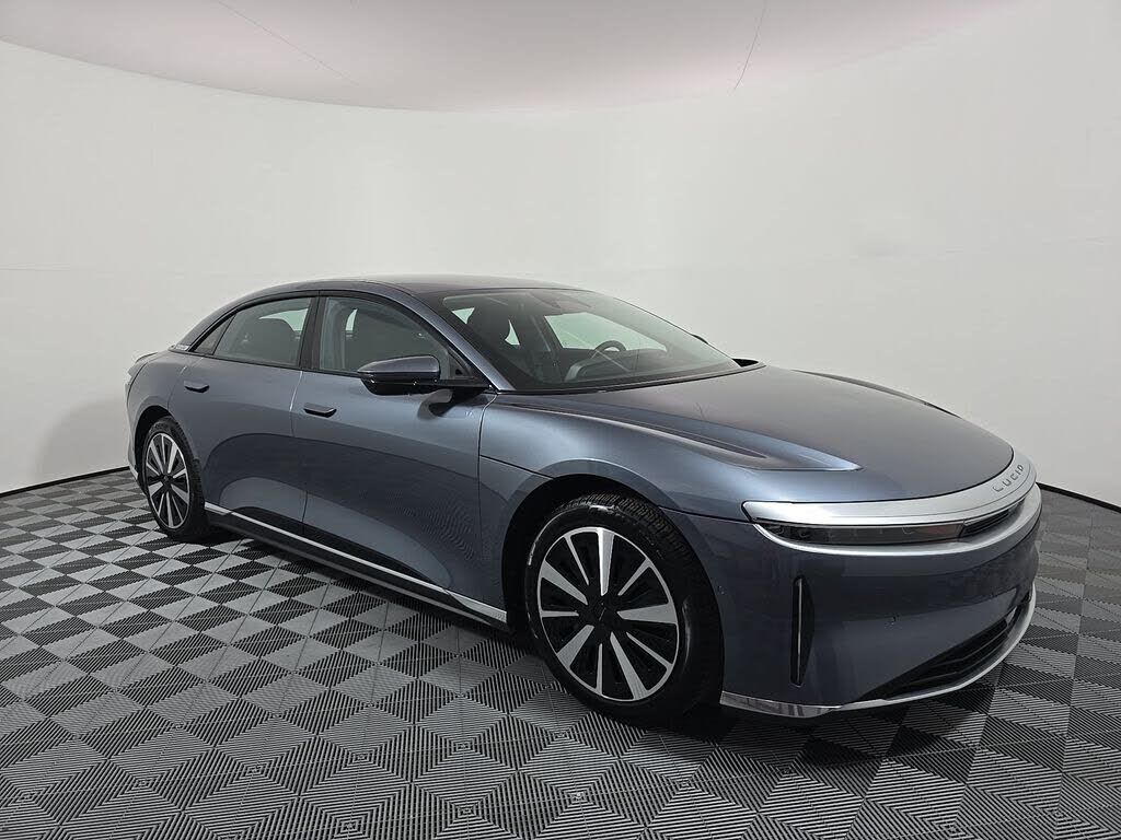 2025 LUCID Air
