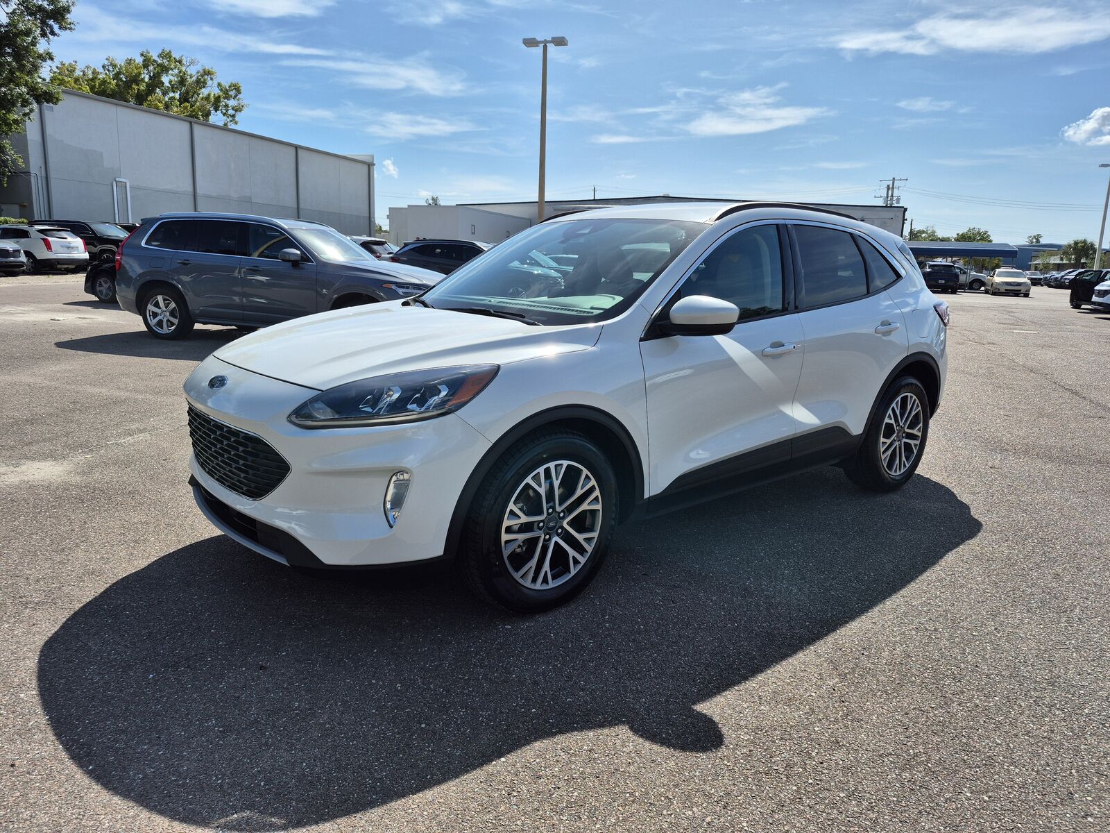 2020 FORD Escape