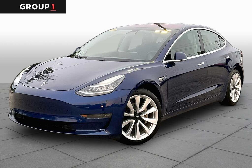 2018 TESLA Model 3