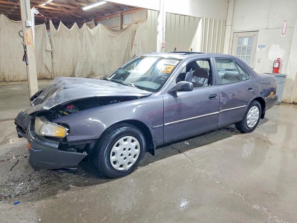 1996 TOYOTA Camry