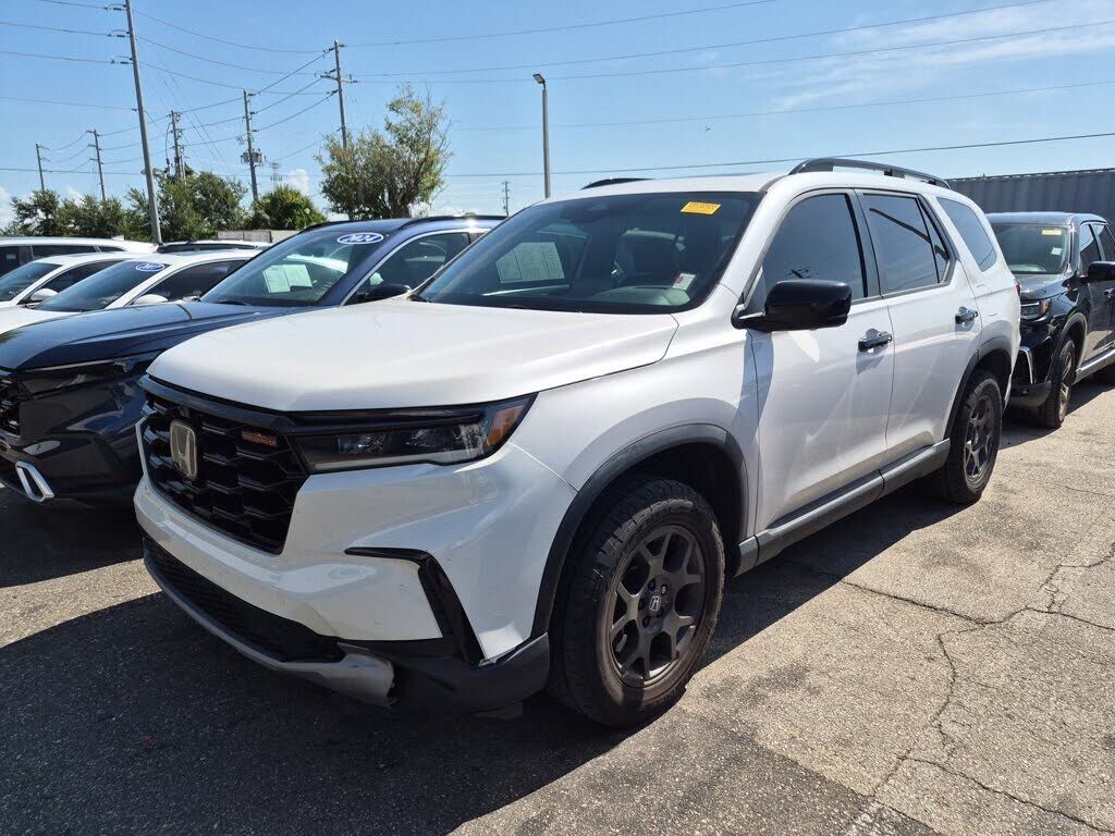 2023 HONDA Pilot
