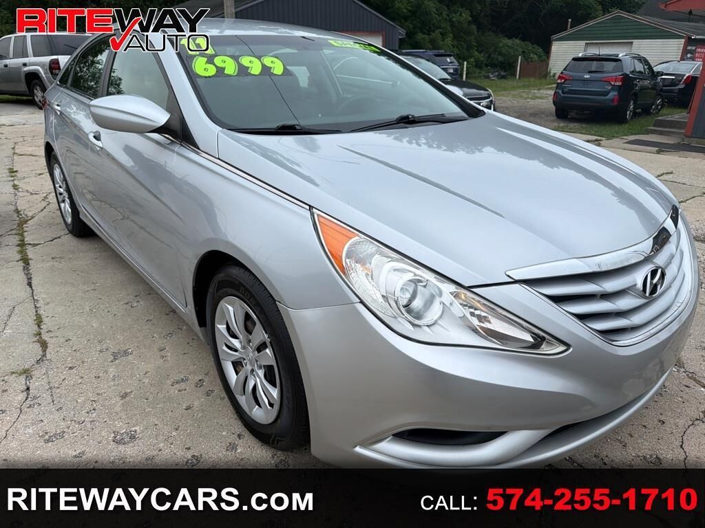 2011 HYUNDAI Sonata