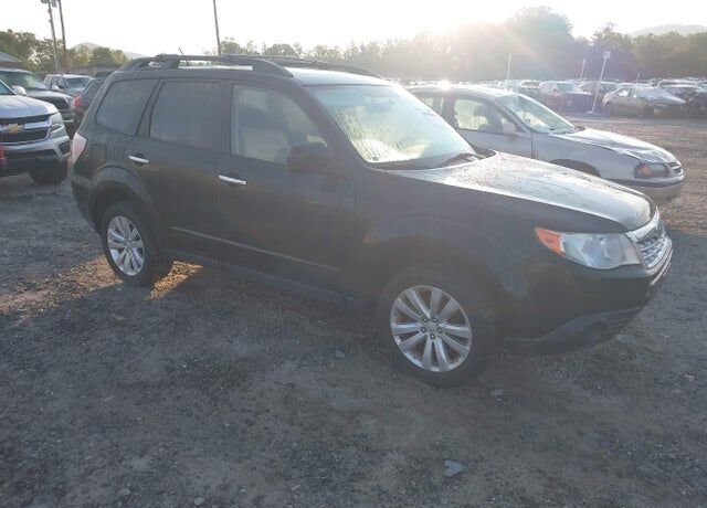 2013 SUBARU Forester