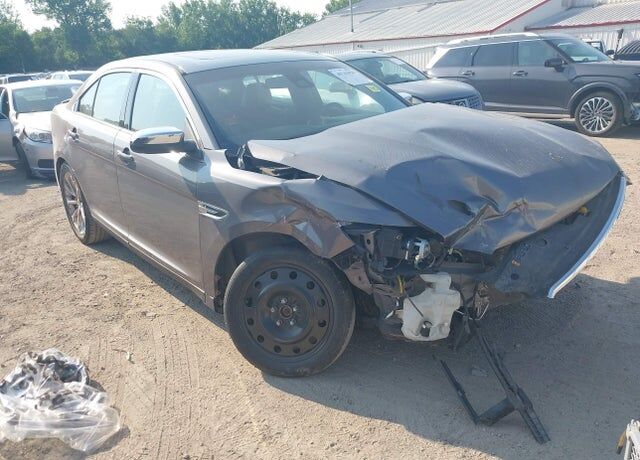 2014 FORD Taurus