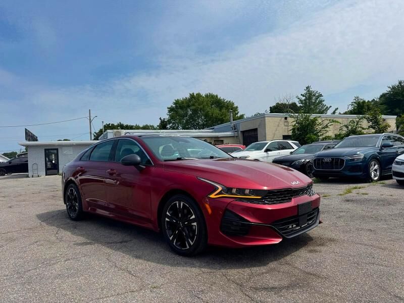 2022 KIA K5