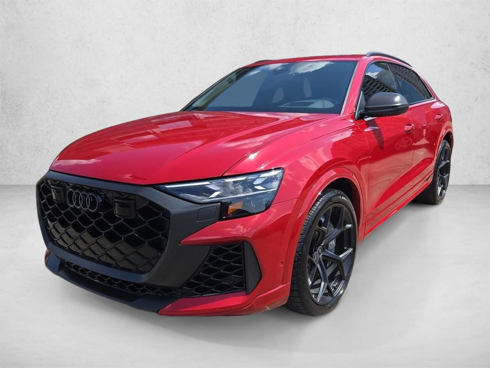 2025 AUDI RS Q8
