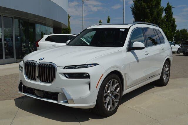 2026 BMW X7