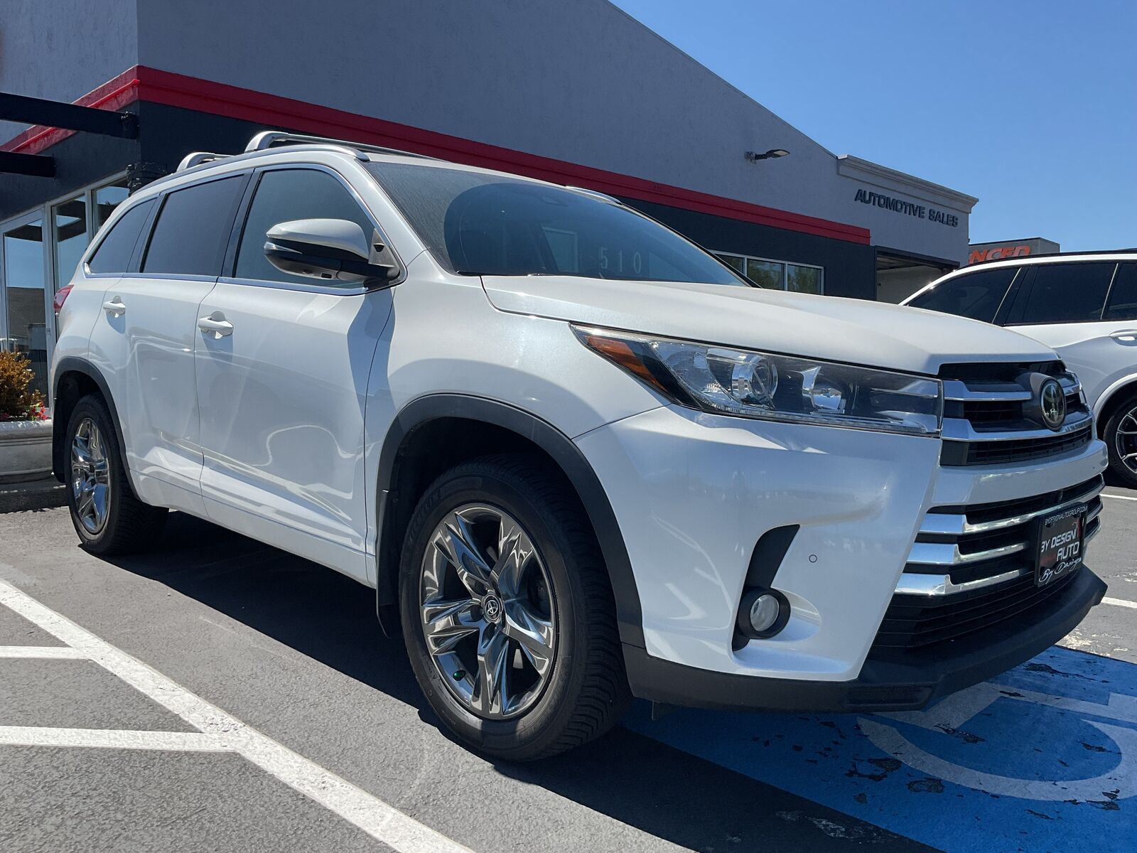 2017 TOYOTA Highlander