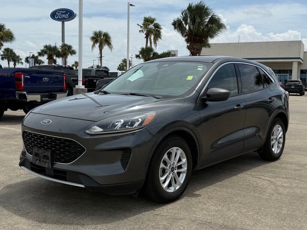 2020 FORD Escape