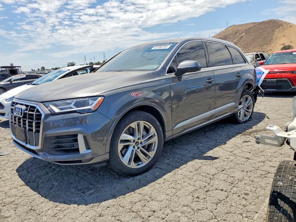 2021 AUDI Q7