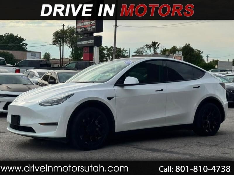 2021 TESLA Model Y