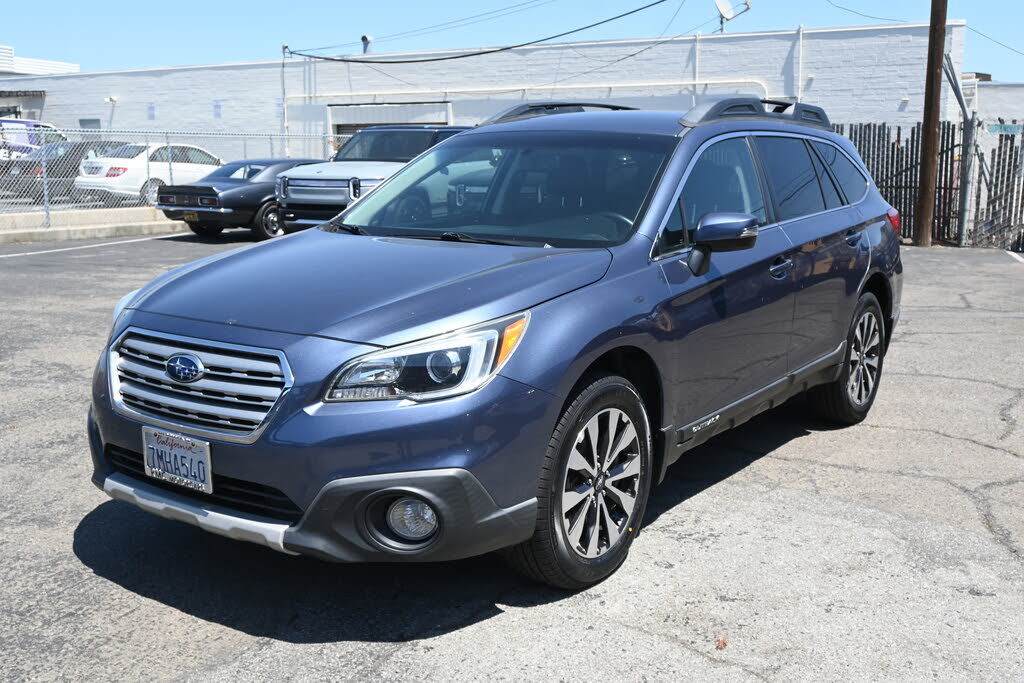 2016 SUBARU Outback