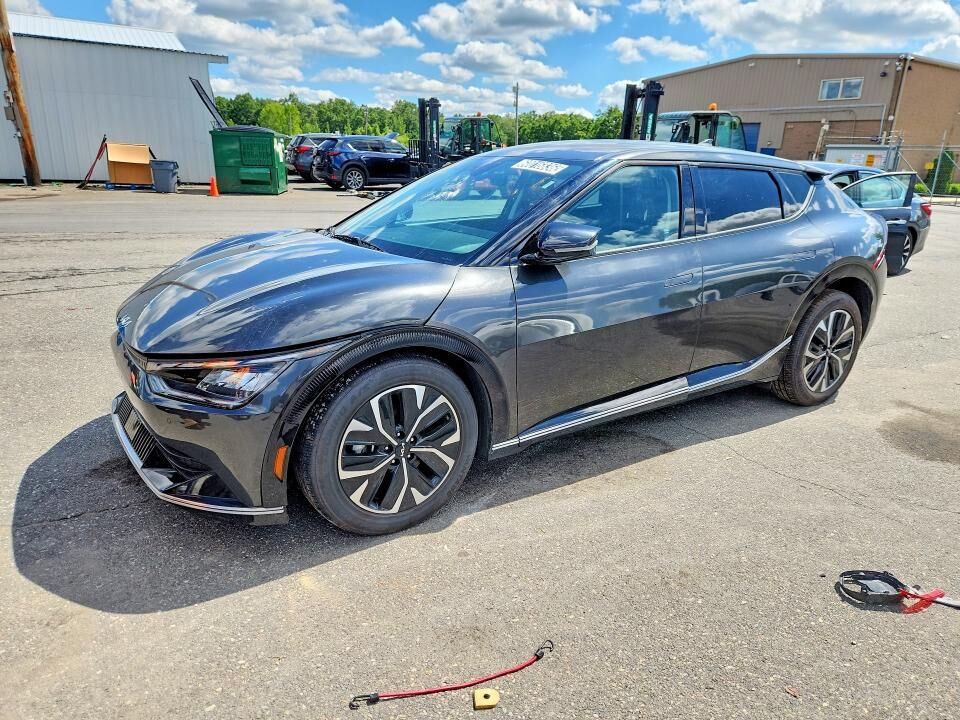 2023 KIA EV6