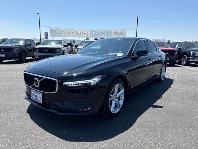 2018 VOLVO S90