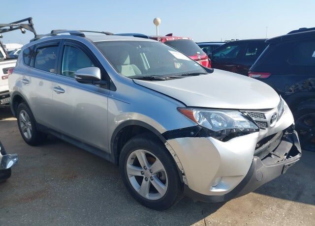 2014 TOYOTA RAV4