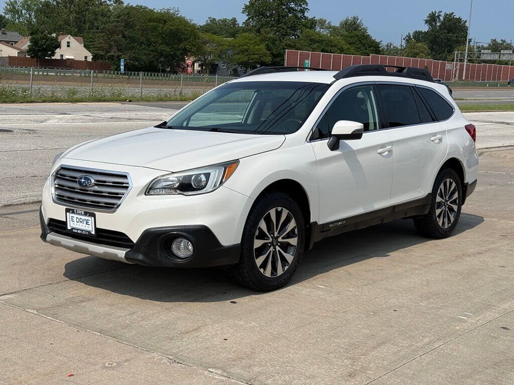 2015 SUBARU Outback