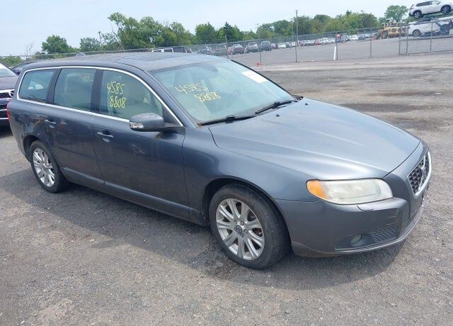 2009 VOLVO V70