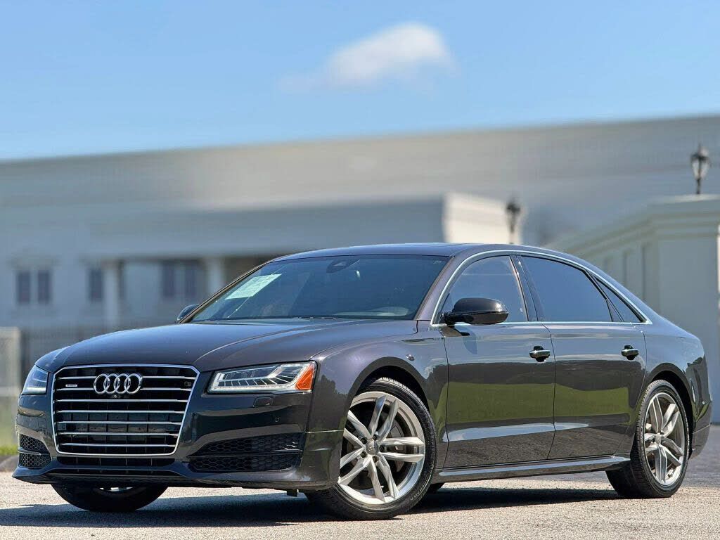2017 AUDI A8