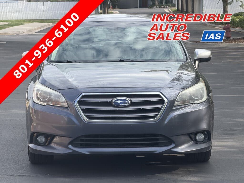 2017 SUBARU Legacy