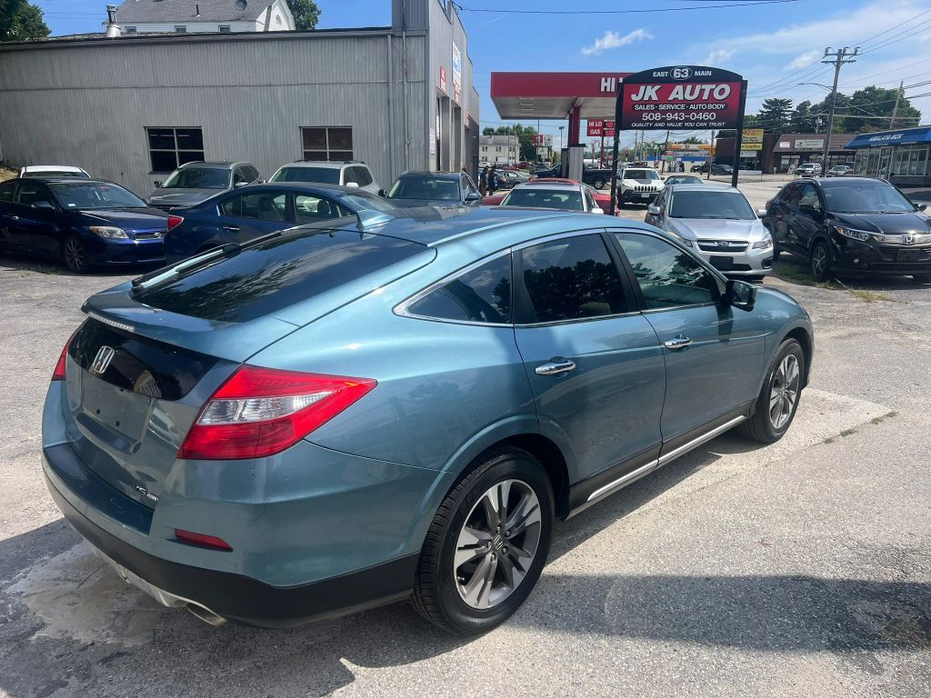 2013 HONDA Crosstour