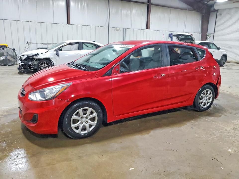 2014 HYUNDAI Accent