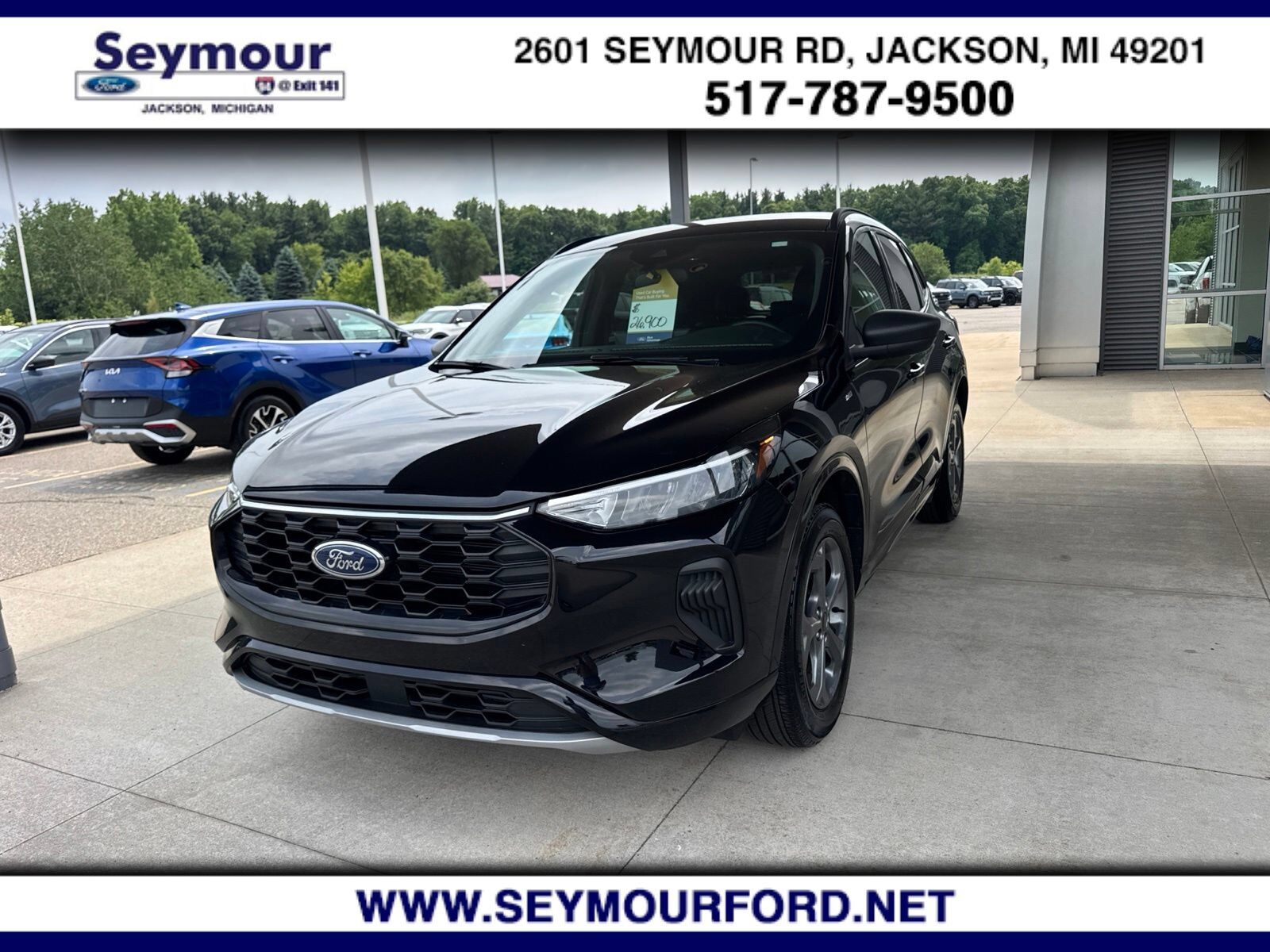 2024 FORD Escape