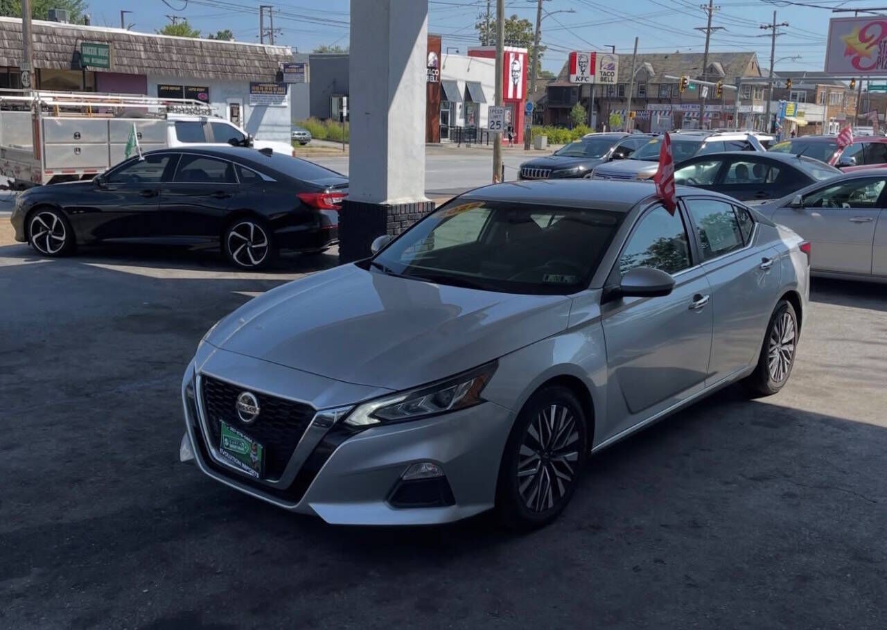2022 NISSAN Altima