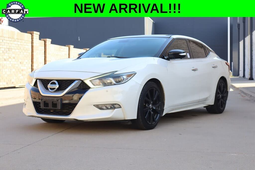 2016 NISSAN Maxima