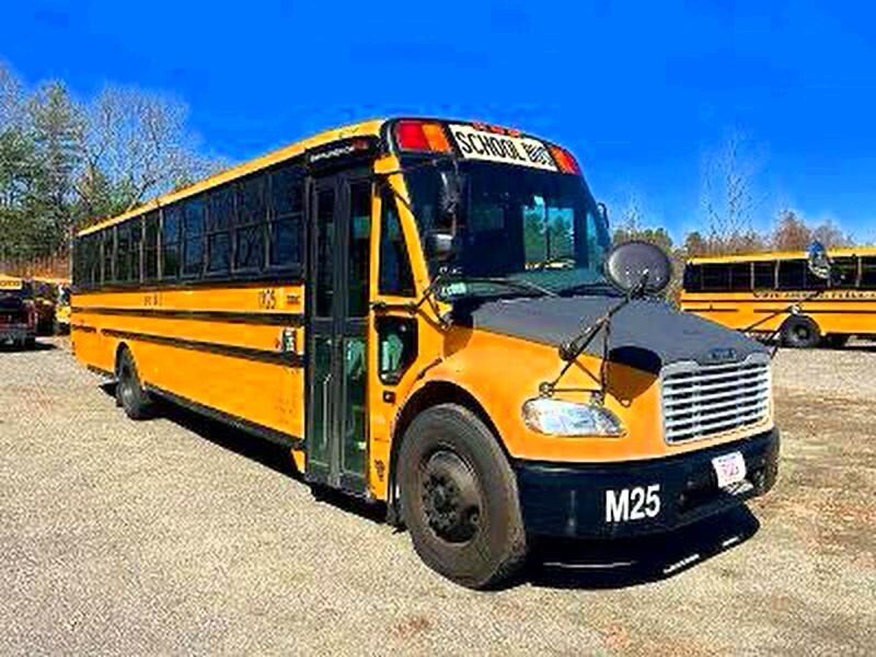 2015 FREIGHTLINER B2 Bus Chassis