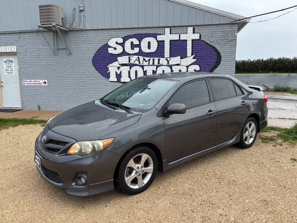 2011 TOYOTA Corolla