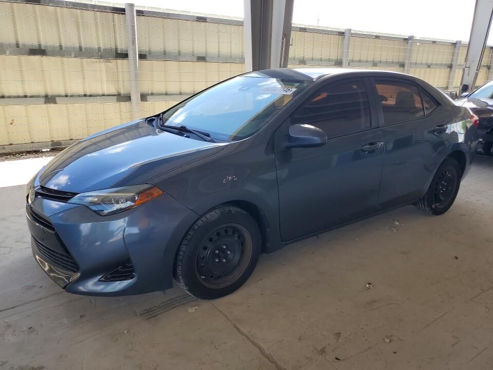 2018 TOYOTA Corolla