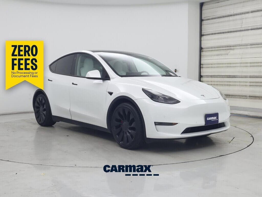 2022 TESLA Model Y