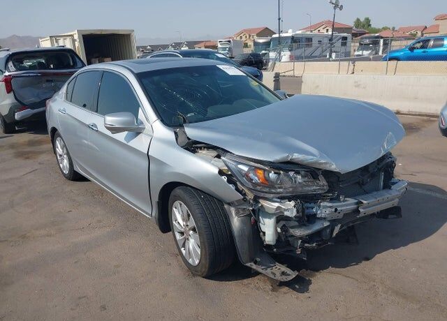 2013 HONDA Accord