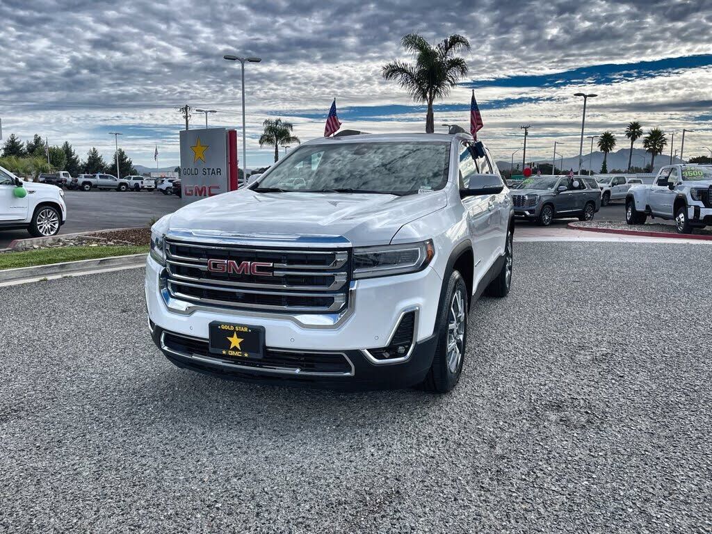 2023 GMC Acadia