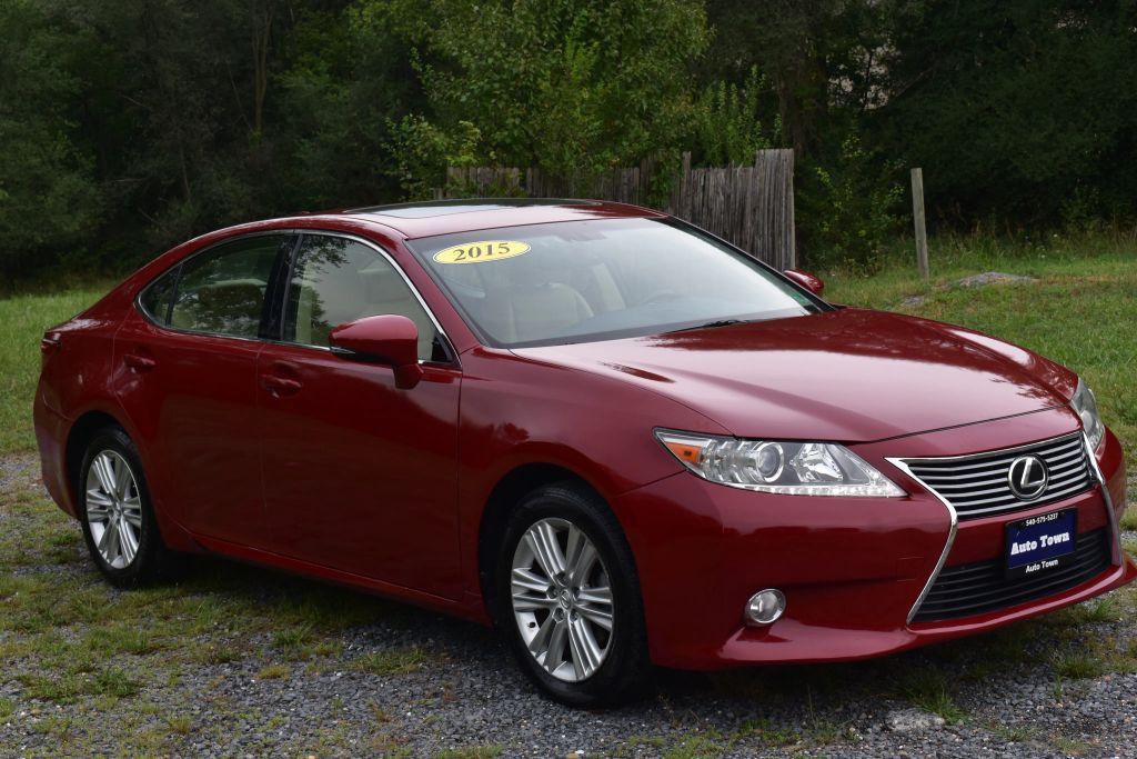 2015 LEXUS ES