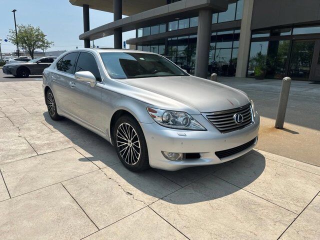 2011 LEXUS LS