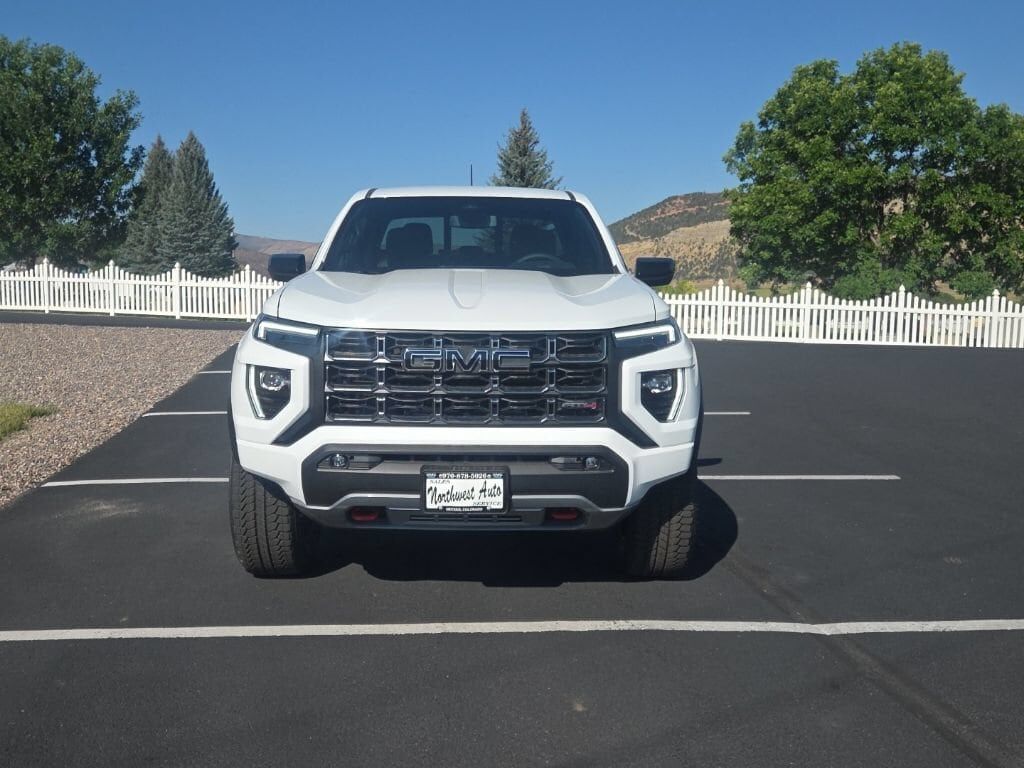 2026 GMC Canyon