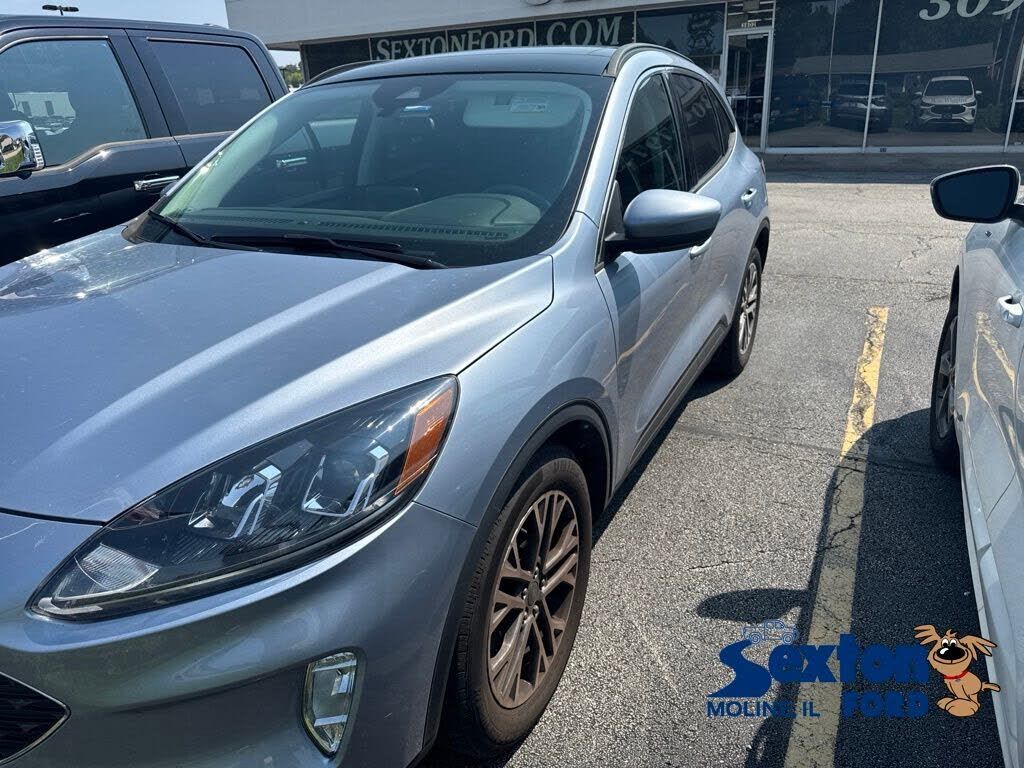 2022 FORD Escape