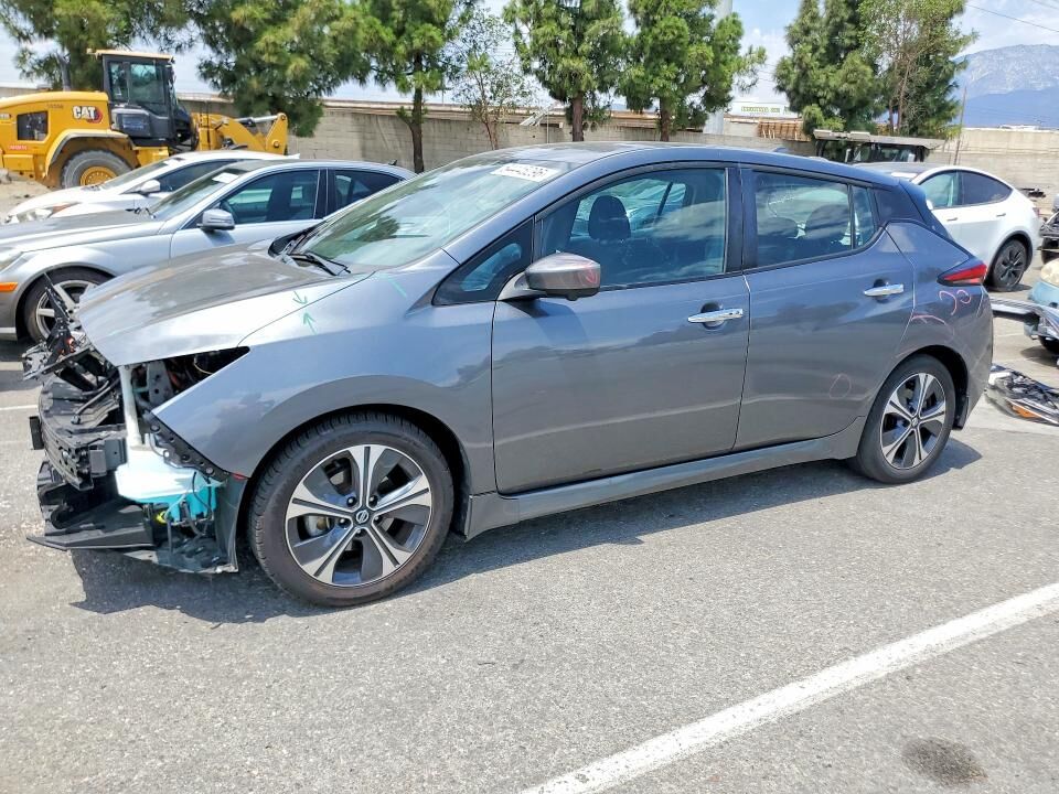 2020 NISSAN Leaf