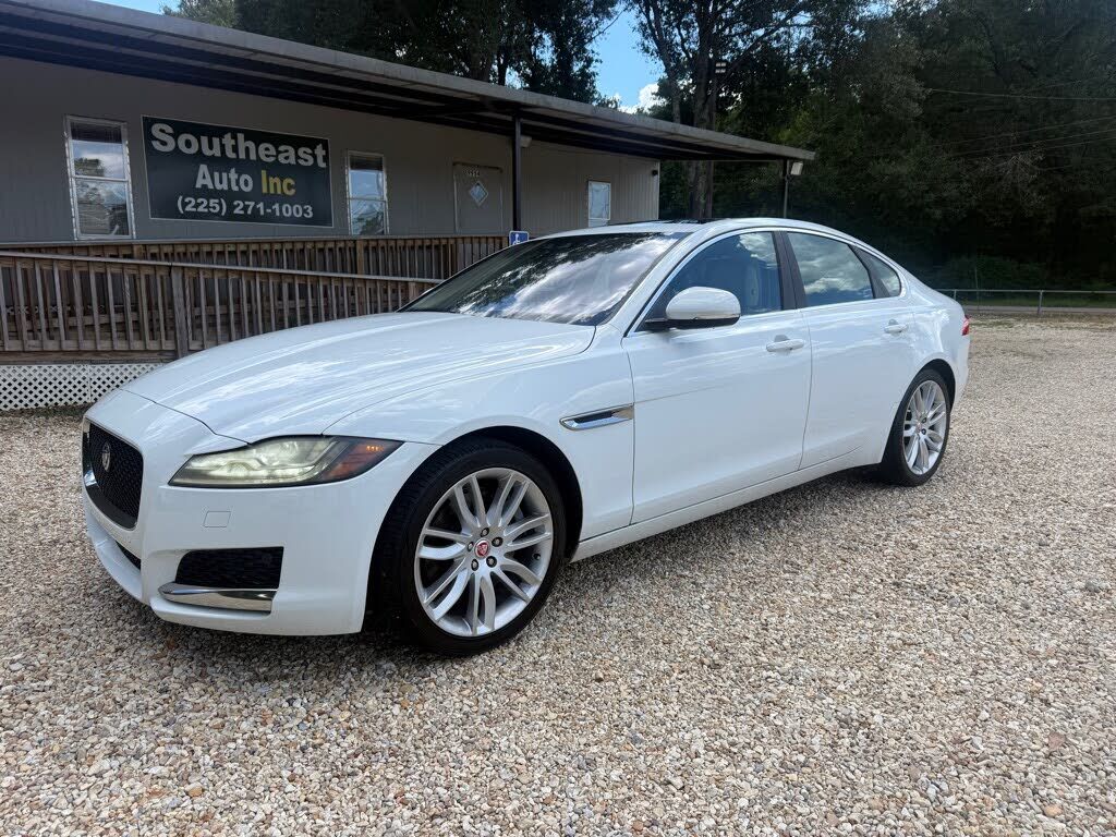 2016 JAGUAR XF