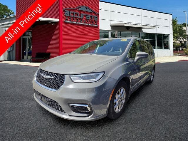 2022 CHRYSLER Pacifica