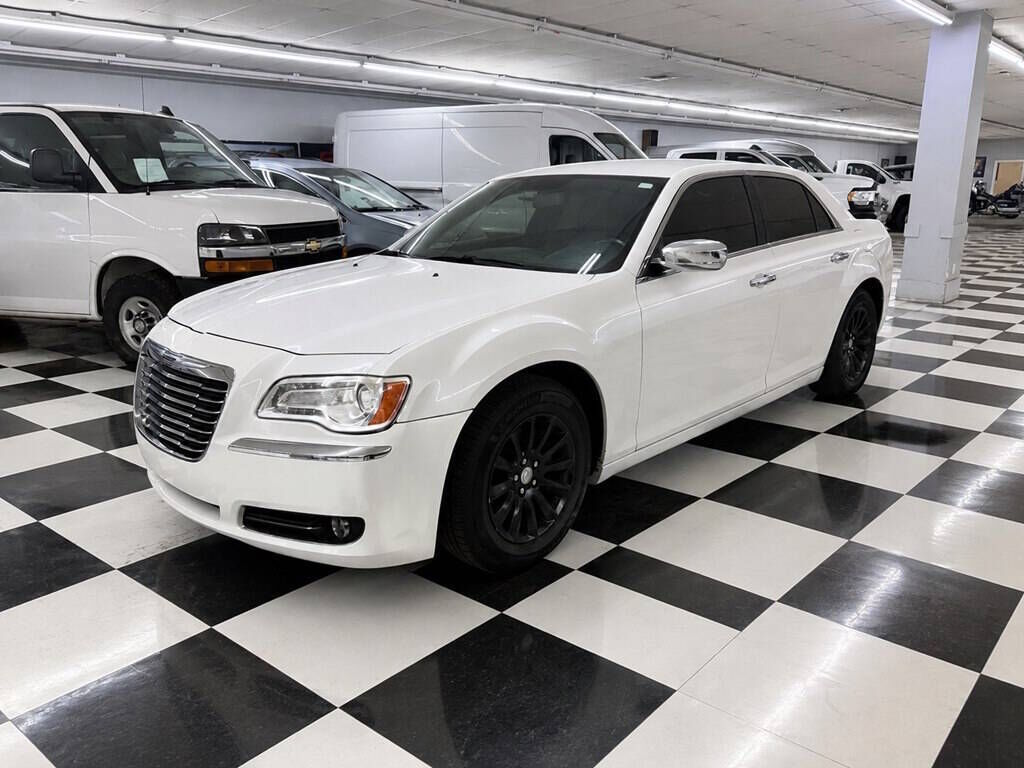 2012 CHRYSLER 300